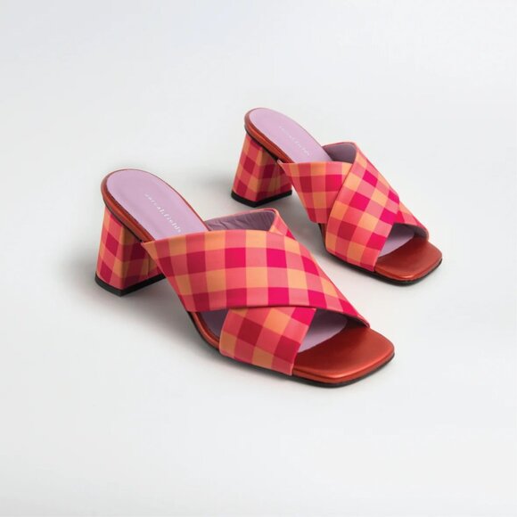 Unreal Fields Madge Fuschia/Orange Sandal Size 9/EU 40 - Picture 1 of 9